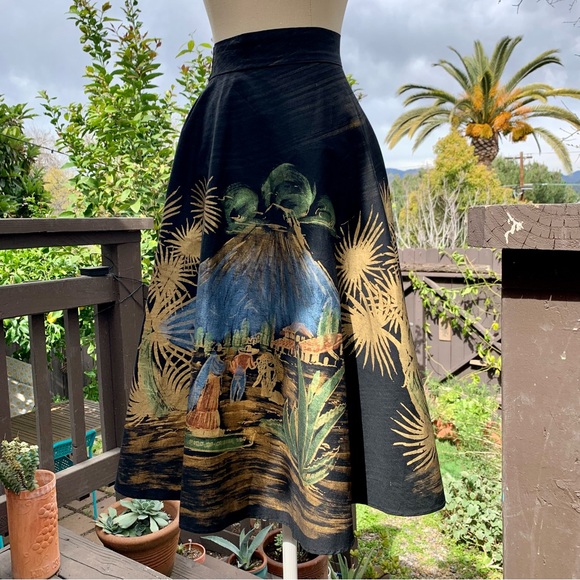 VINTAGE Mexican 1950s Black & Metallic Hand Painted Souvenir Circle Midi Skirt - Picture 4 of 11